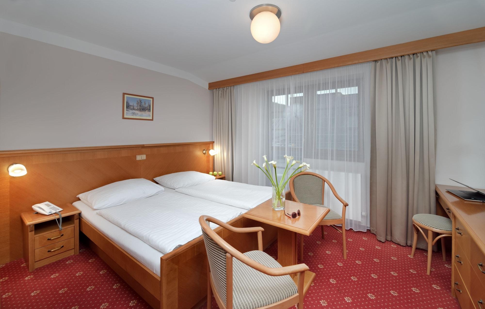Wellness Hotel Windsor スピンドレルフ・ムリン エクステリア 写真