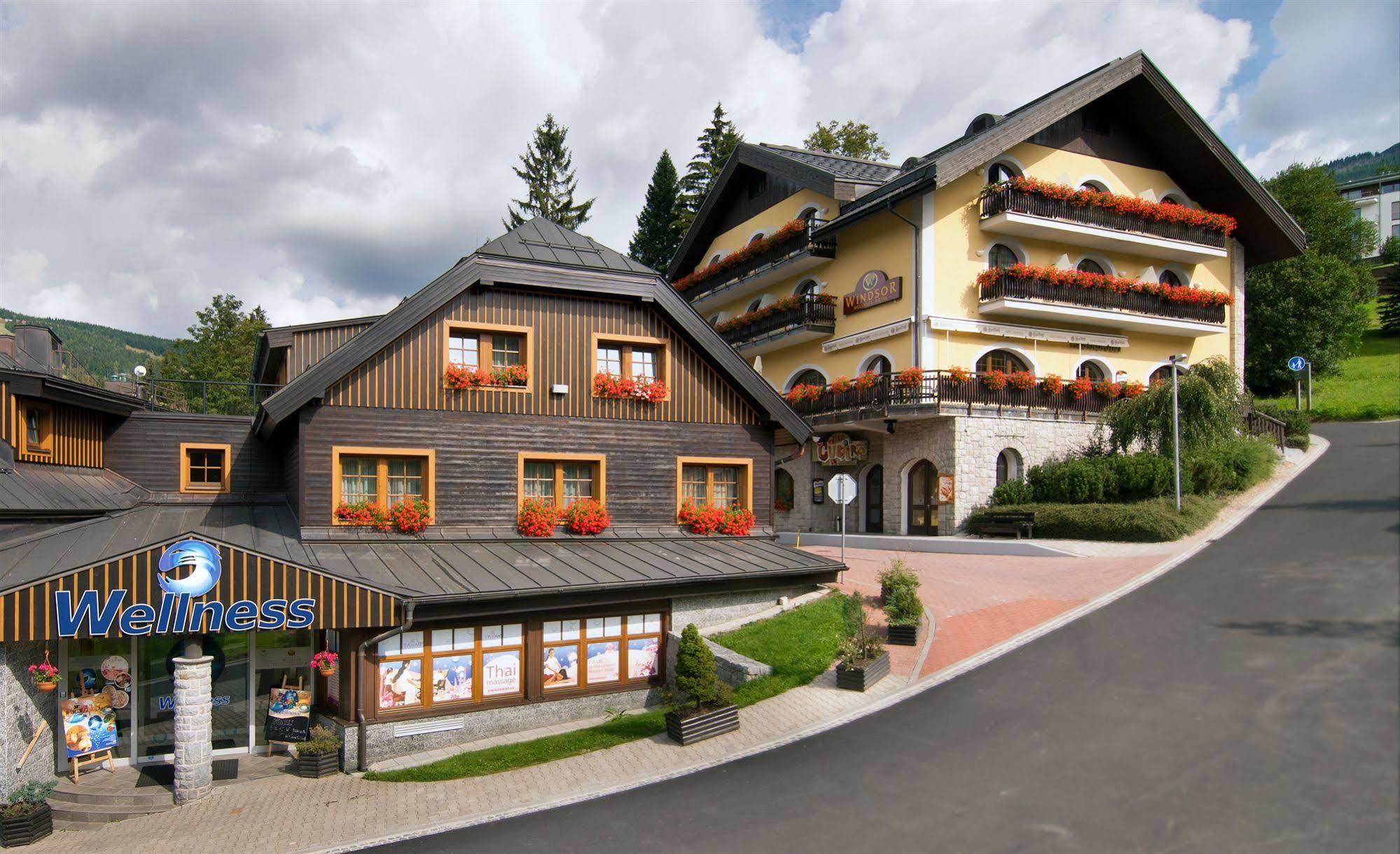 Wellness Hotel Windsor スピンドレルフ・ムリン エクステリア 写真